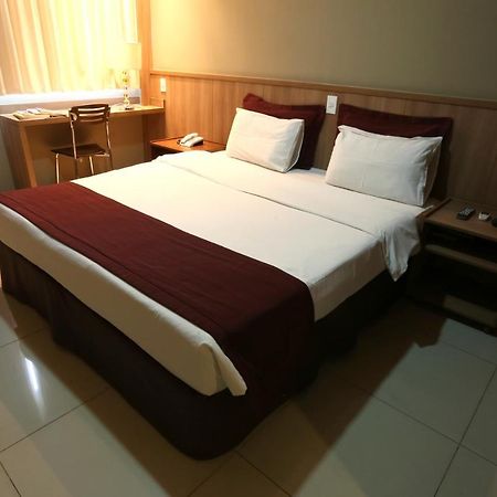Esplanada Brasilia Hotel E Eventos Екстер'єр фото