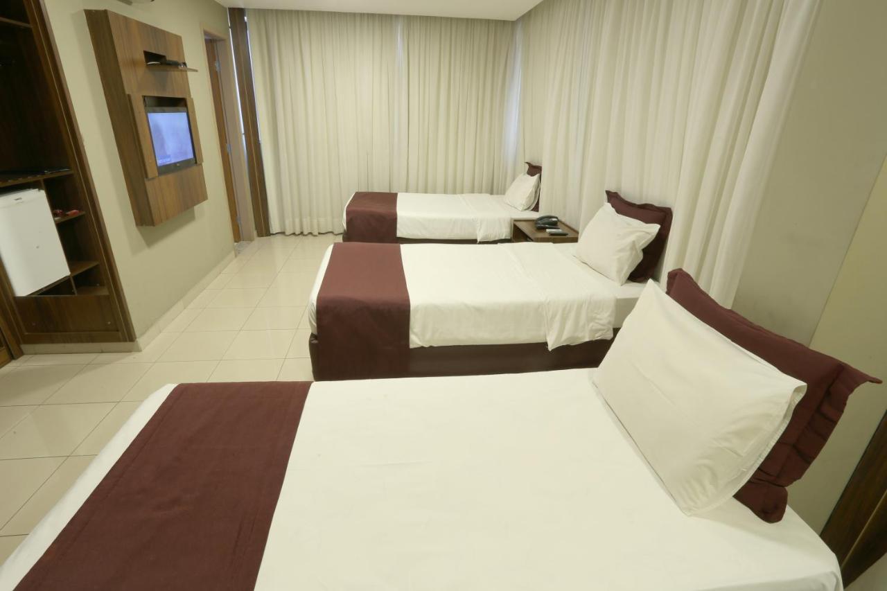Esplanada Brasilia Hotel E Eventos Екстер'єр фото