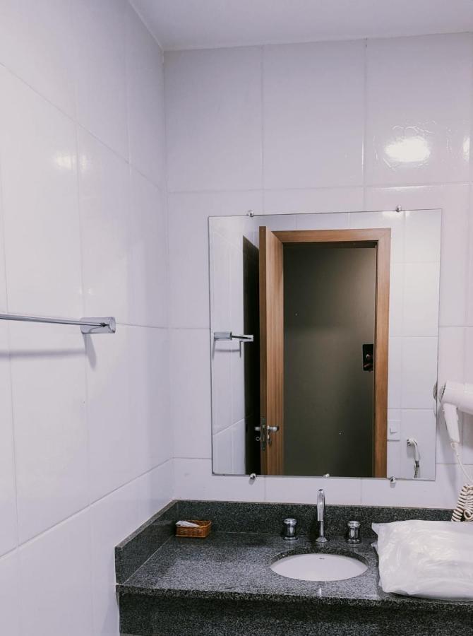 Esplanada Brasilia Hotel E Eventos Екстер'єр фото