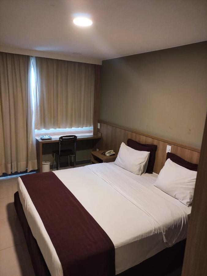 Esplanada Brasilia Hotel E Eventos Екстер'єр фото