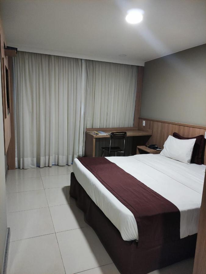 Esplanada Brasilia Hotel E Eventos Екстер'єр фото