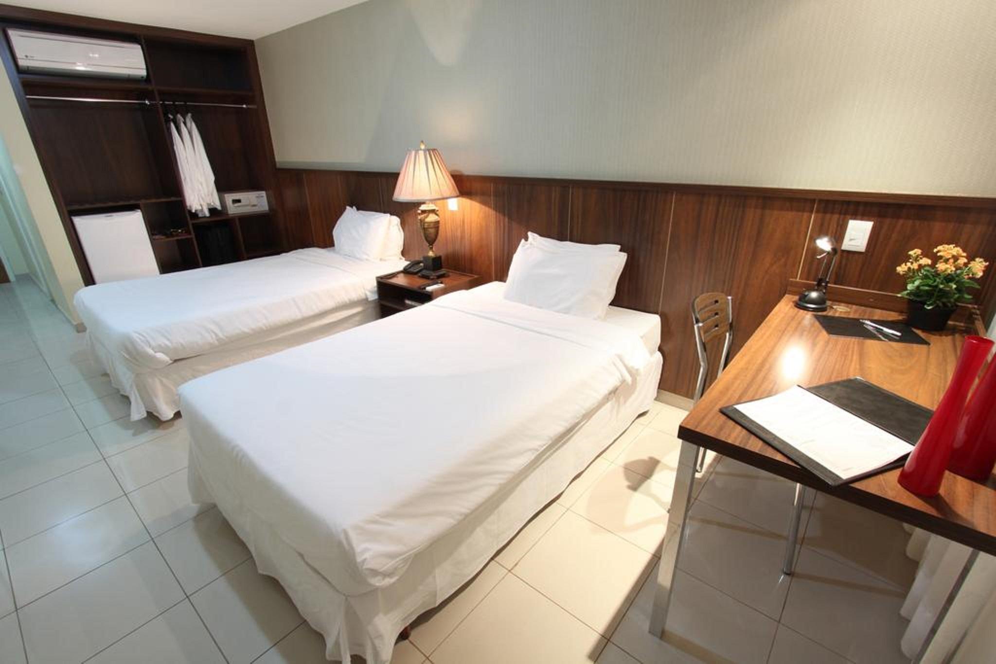 Esplanada Brasilia Hotel E Eventos Екстер'єр фото